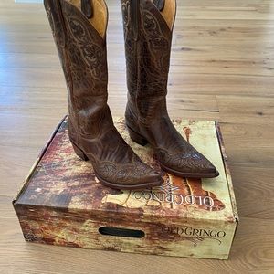 Gorgeous embroidered Old Gringo Viridiana boots